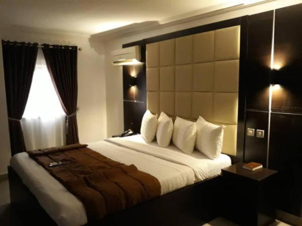 Presken Hotels @ Abuja Eksteriør bilde