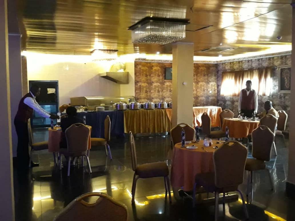 Presken Hotels @ Abuja Eksteriør bilde