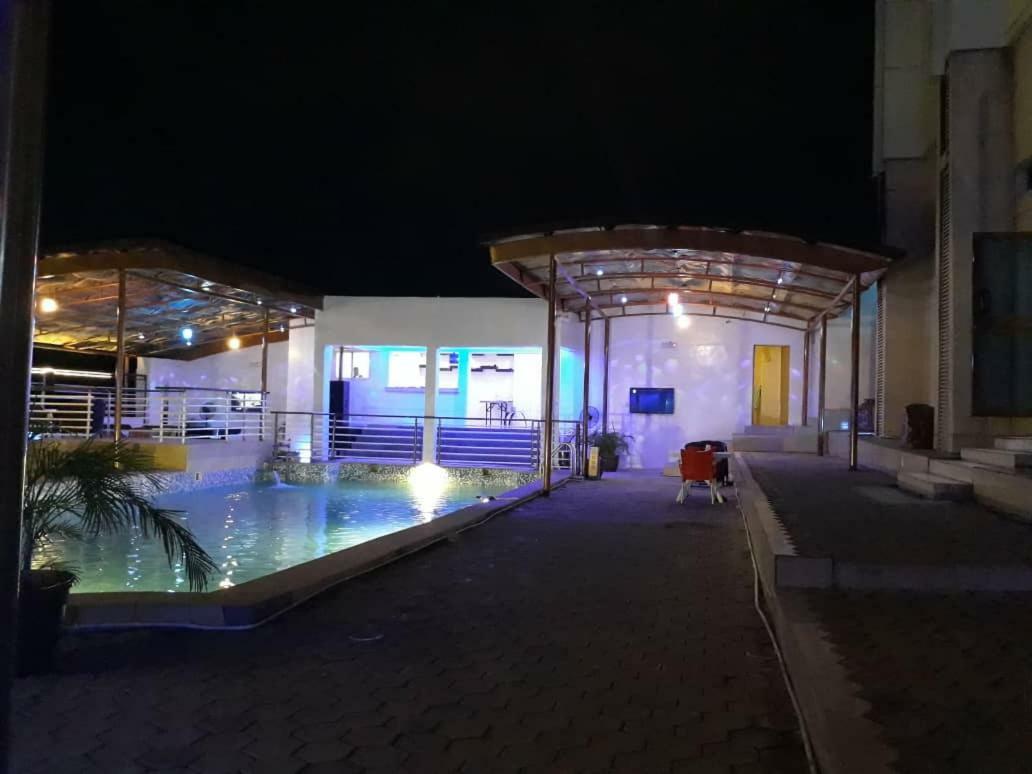 Presken Hotels @ Abuja Eksteriør bilde
